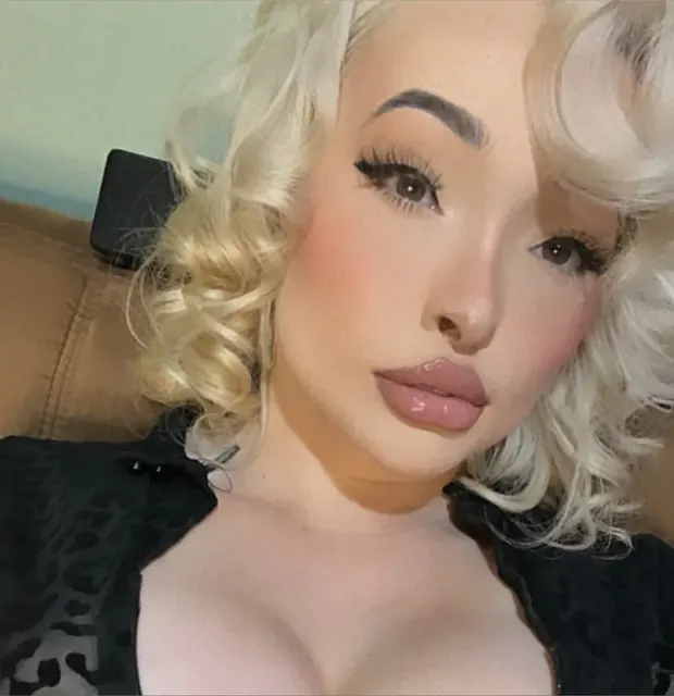 CherryBarbie OnlyFans tattooed gamer girl