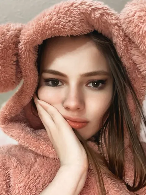 your virtual girlfriend OnlyFans GFE experience