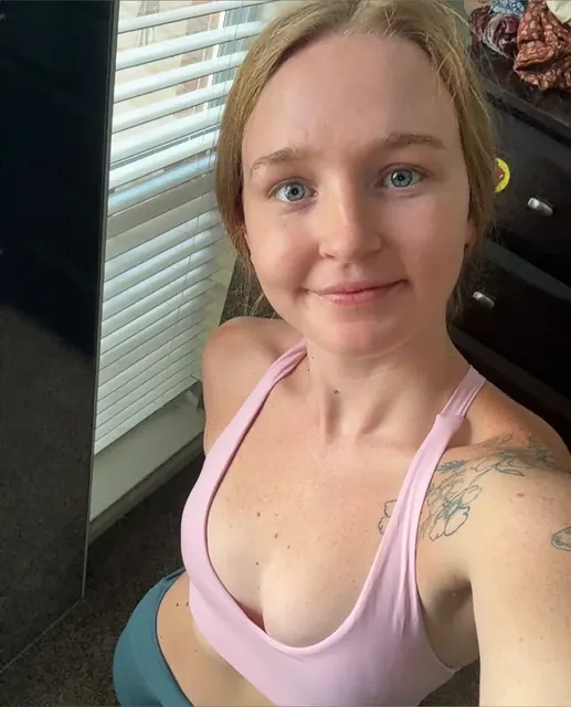 Slutnut Chestnut OnlyFans squirt princess