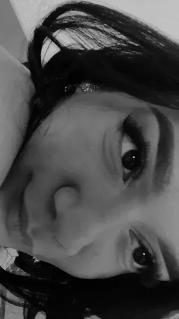 Chiquirh OnlyFans Creator with exclusive content