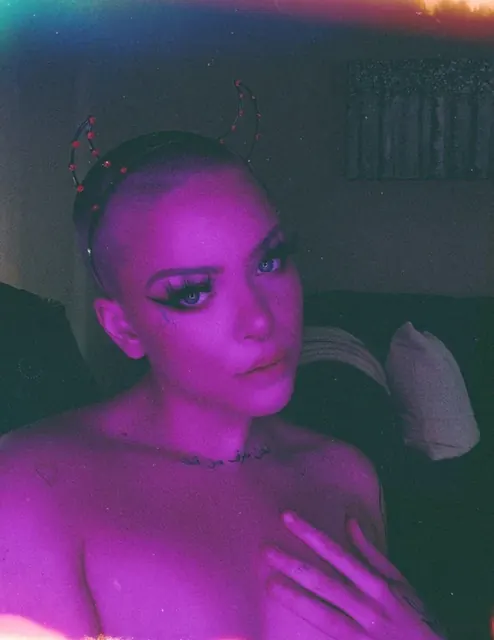 caked up chloe OnlyFans creator with big personality