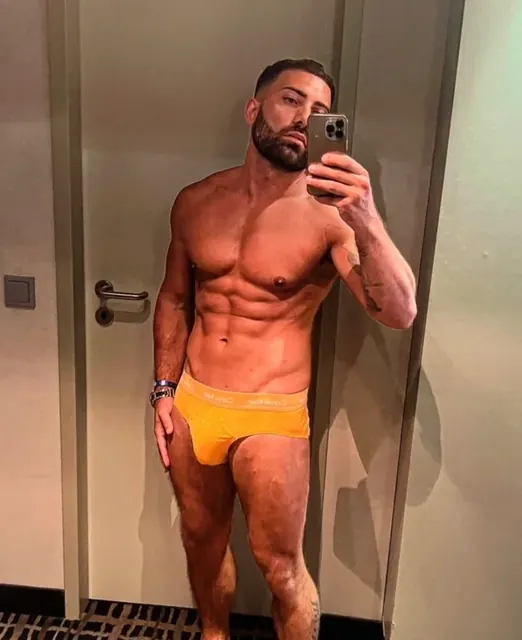 Chris Pawley OnlyFans exclusive content creator