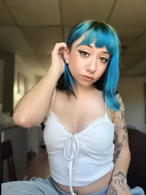 Chrissy Lauren OnlyFans creator with unique content