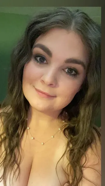 Ashley chubbyhotmess OnlyFans plus-size creator