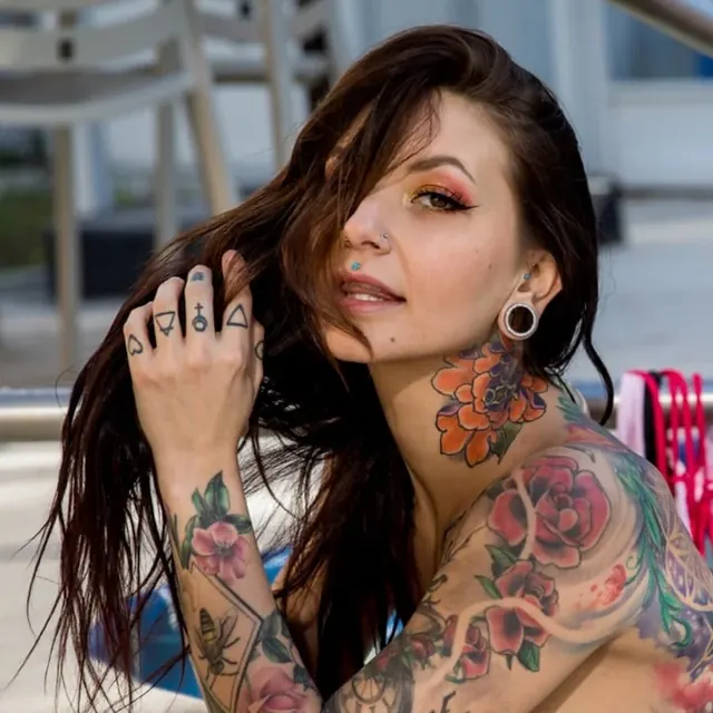 Circasays OnlyFans Alternative Creator