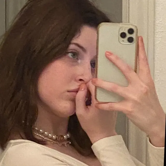 ella cityprincess OnlyFans urban-chic persona