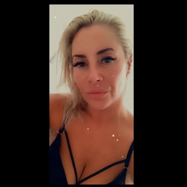 Classypearl69 on OnlyFans Mature Female Creator