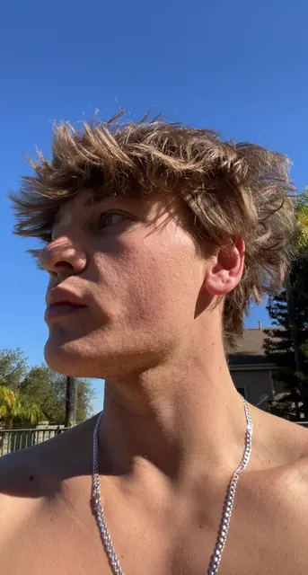 Conner Blakely OnlyFans verse boy with premium content