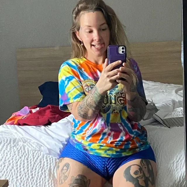 Corina NO PPV OnlyFans tattooed creator