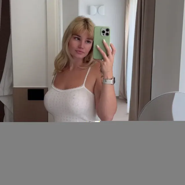 Corinna OnlyFans creator with engaging personality