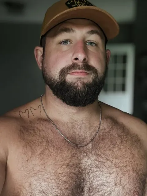 Cubeugene OnlyFans softcore content