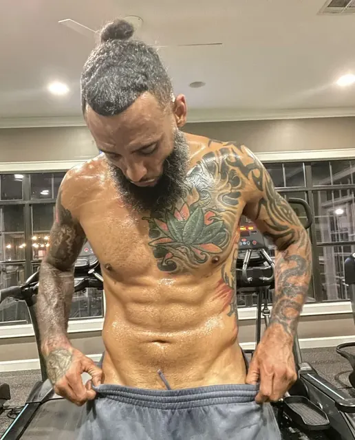 Cumtroke254 OnlyFans athletic male performer