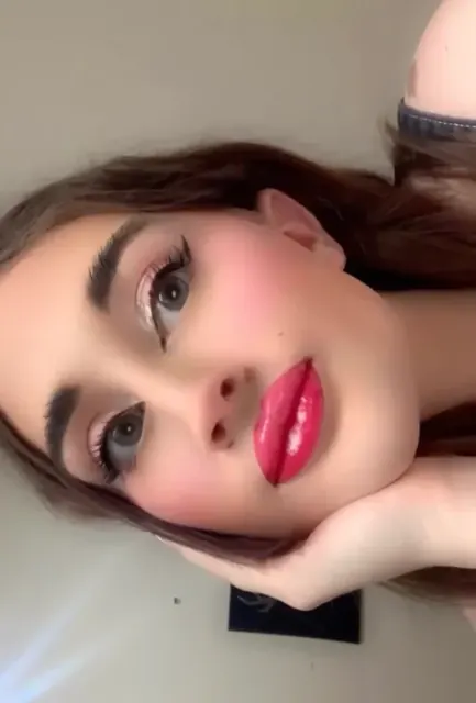 Cutelily00 OnlyFans trans girl from the UK