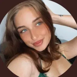 cutie.emiluchka OnlyFans creator with interactive content