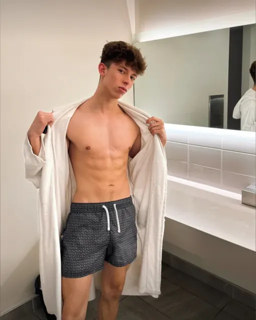 Cutie.Zack OnlyFans creator with a playful vibe
