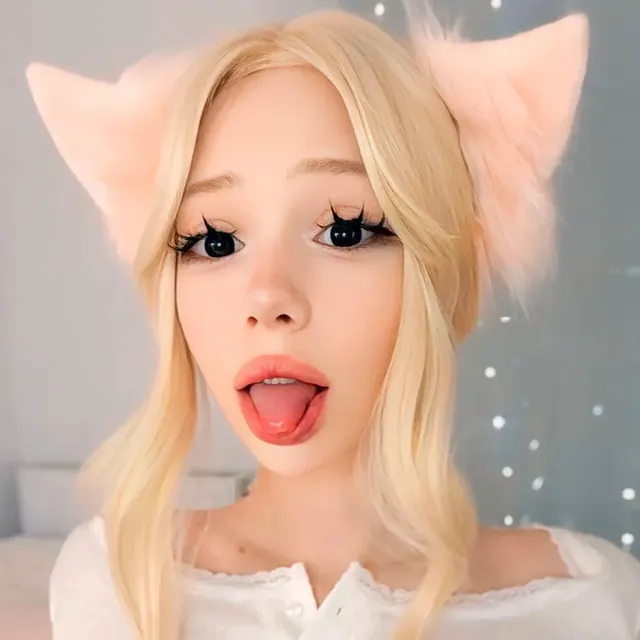Lina OnlyFans cute cosplayer