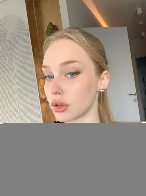 Kira OnlyFans Sweet Sexy Babe