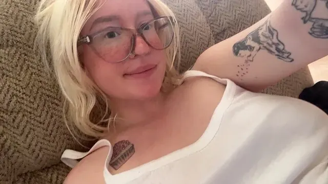 daisea OnlyFans profile picture - college gamer girl
