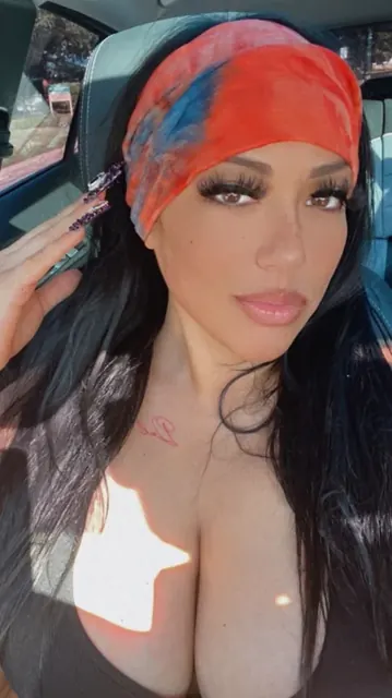 Demi OnlyFans creator with exclusive content