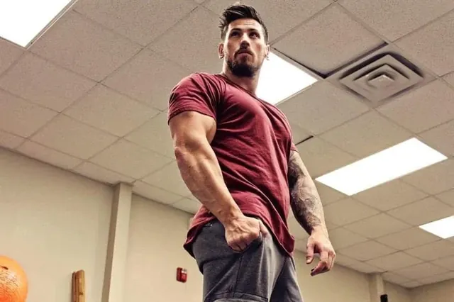 Dawsonof OnlyFans athletic tattooed male