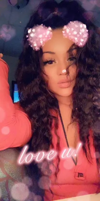Sugar Bunny OnlyFans creator with toy videos