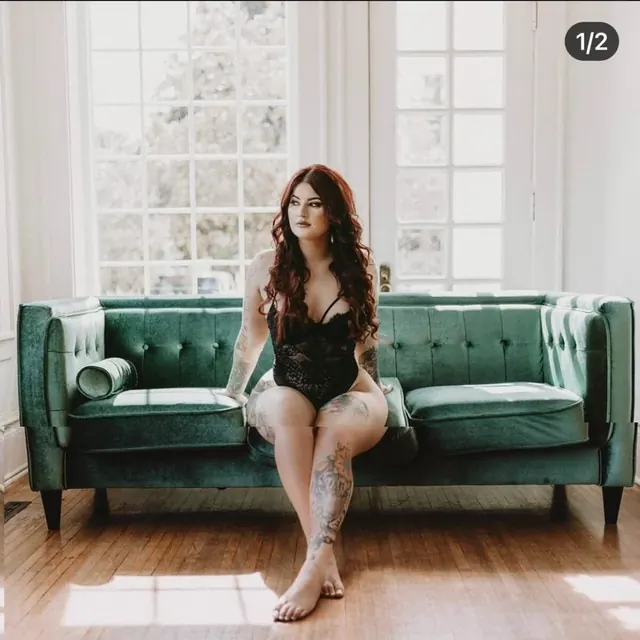 Divine Bria OnlyFans tattooed body