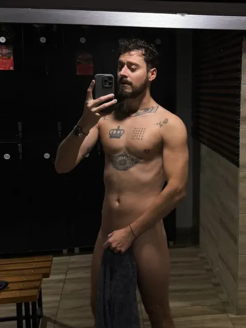 Dikk Walker OnlyFans creator with exclusive content