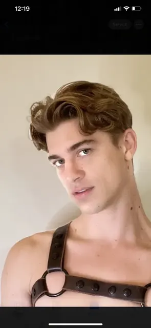 Dillonroman9 OnlyFans ballet boy and exclusive content