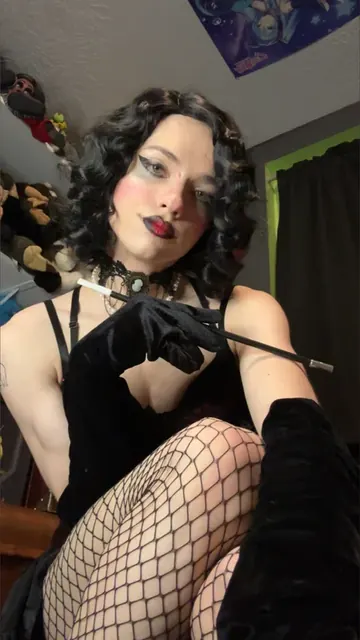 Dollysgutzzz OnlyFans Exclusive Adult Content Creator