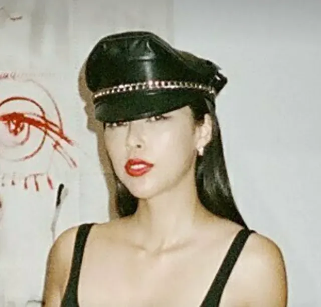 Mistress Iris OnlyFans exclusive femdom artist