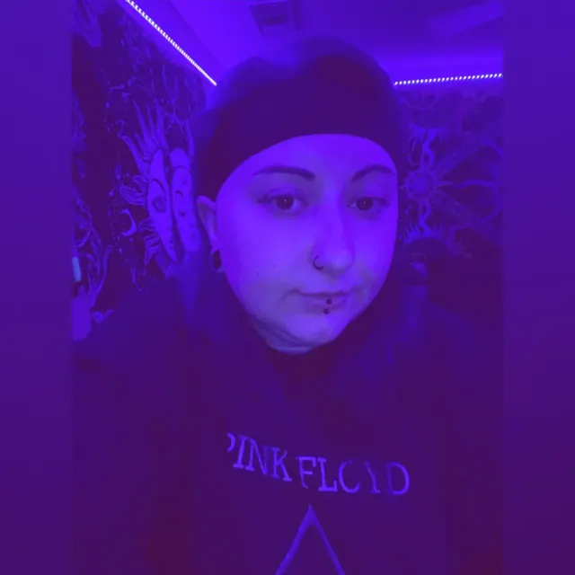Dom OnlyFans profile with unique content