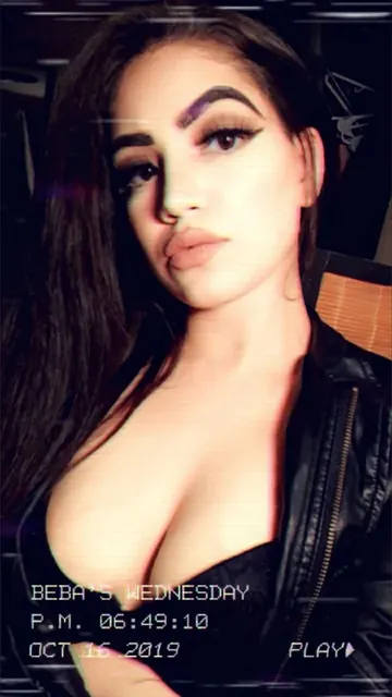 Domme Alaize on OnlyFans lingerie modeling