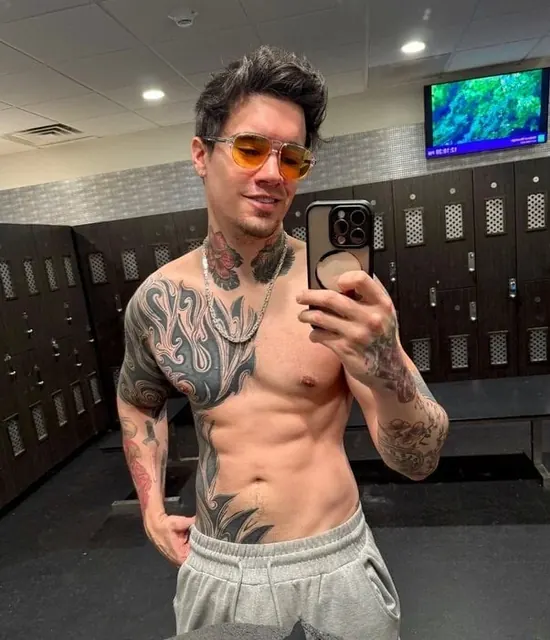 Domtats OnlyFans Athletic Tattooed Creator