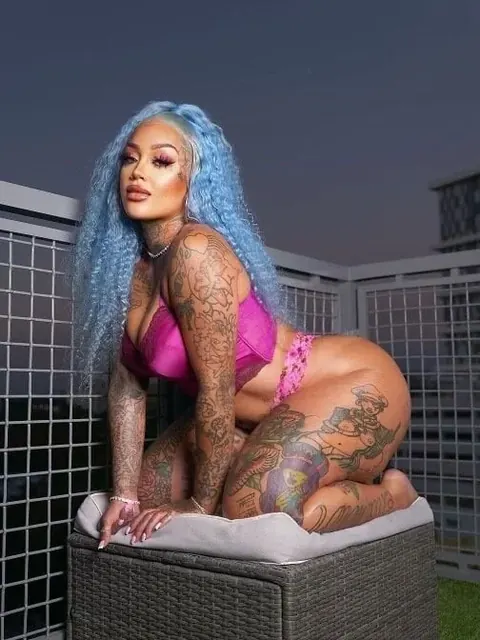 Donnadadondada OnlyFans Curvy Creator