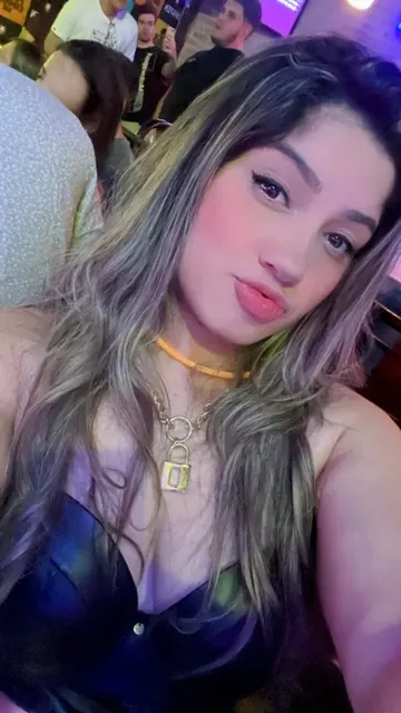Dawn OnlyFans creator showcasing her style