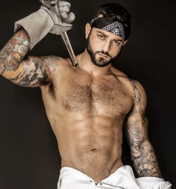 Drewvalentinoxl OnlyFans creator with unique content