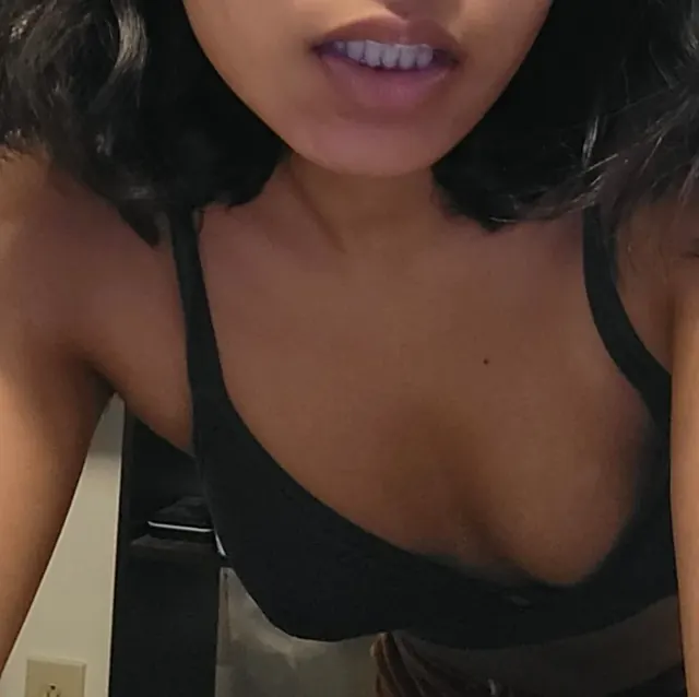 eekattt OnlyFans petite creator