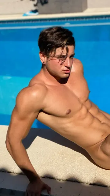 Effortprivate OnlyFans Male Creator with Exclusive Content