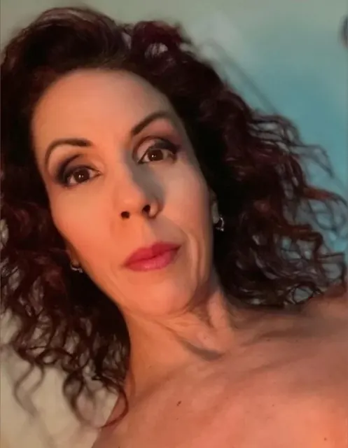 ElderVixen Platinum OnlyFans slim mature tease