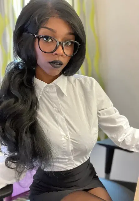 Sky OnlyFans creator with exclusive cosplay content
