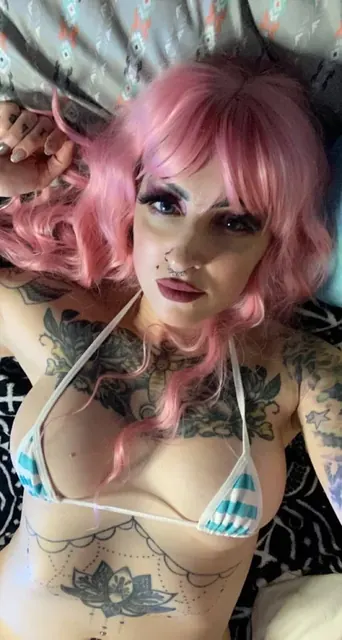 Elfspitxx OnlyFans Tattooed Creator