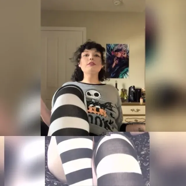 Embersparks OnlyFans Kinky Girl