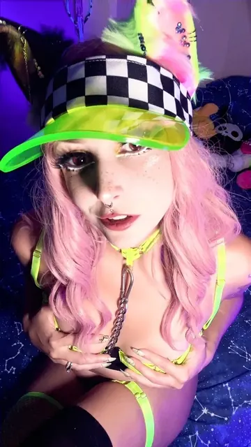 Emery Fennec (@emeryfennecfree) OnlyFans cosplay creator profile photo