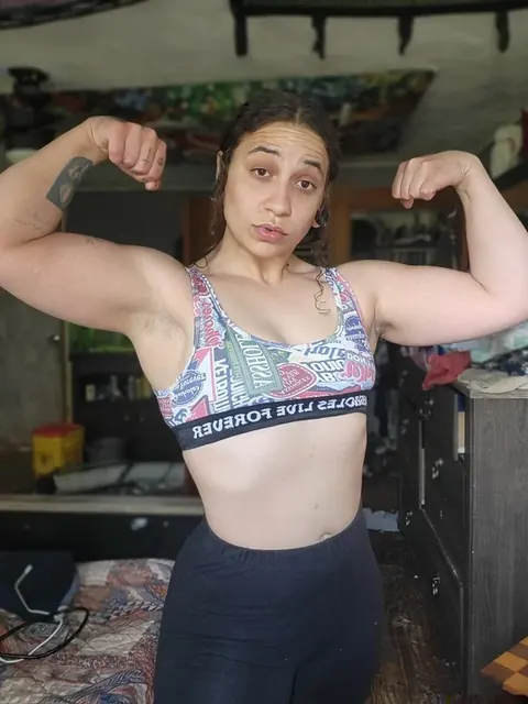 Emm NO PPV OnlyFans creator with exclusive content