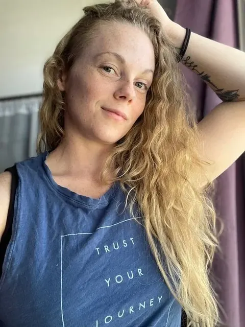 Empoweredamputee OnlyFans blonde tattooed creator