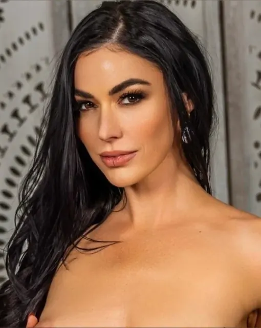 Empressvenus OnlyFans playful trophy wife