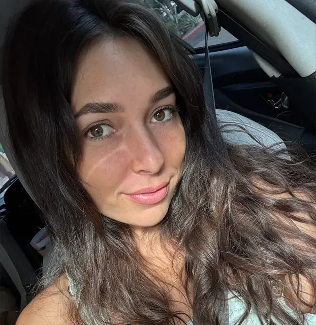 Erin Ashford OnlyFans creator with unique content