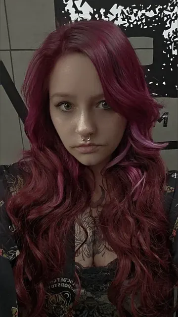 Erissasuicide OnlyFans creator with unique content