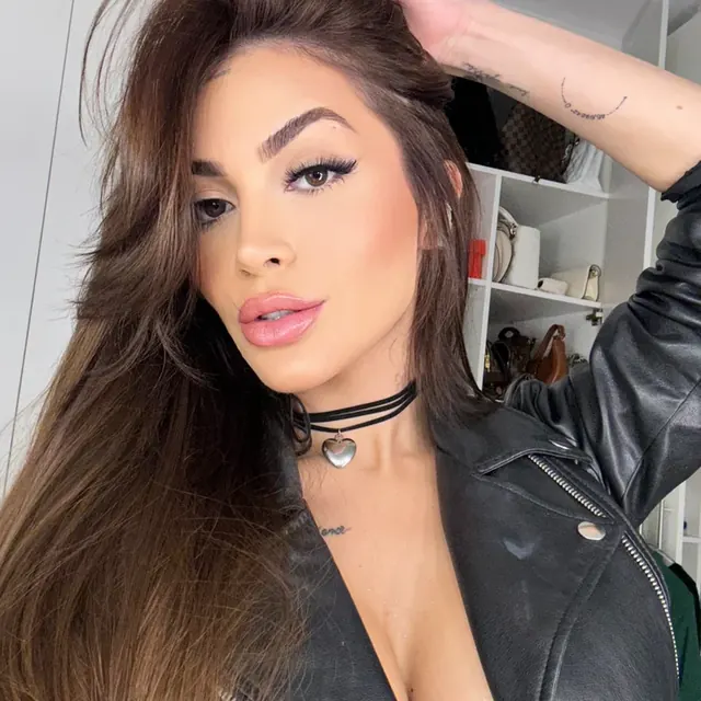 Mari vila (@eumariavila) OnlyFans sexting creator profile photo