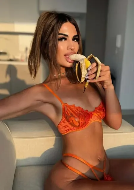 Evangeline OnlyFans personal trainer